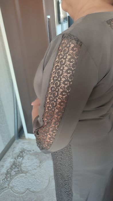 Продам женское платье