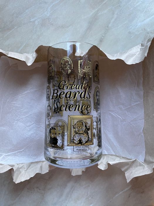 Pahar de băut, barba -bărbier  “ Great Beards of Science