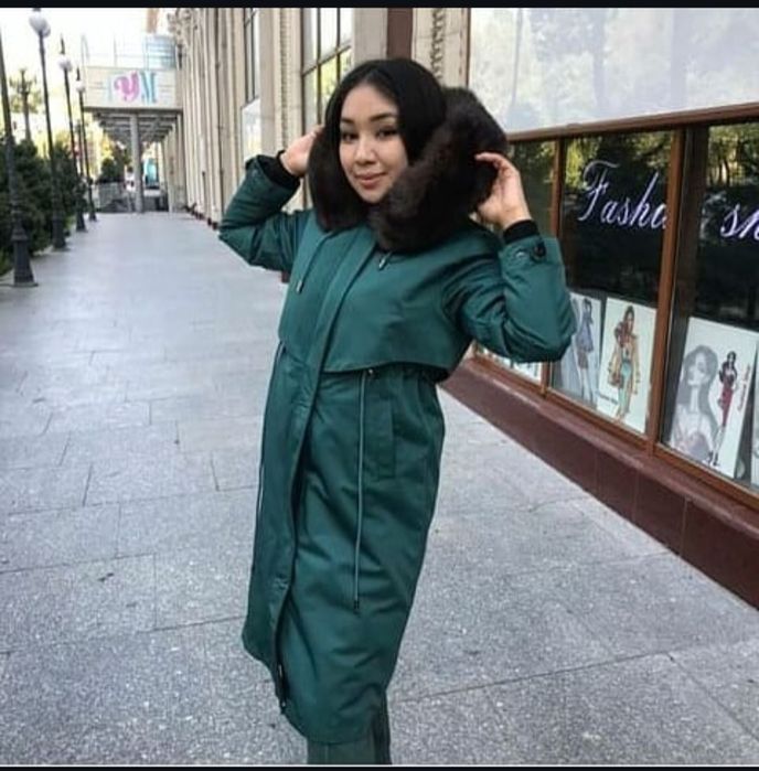 46-48 Парка изумрудного цвета. Натуралка.