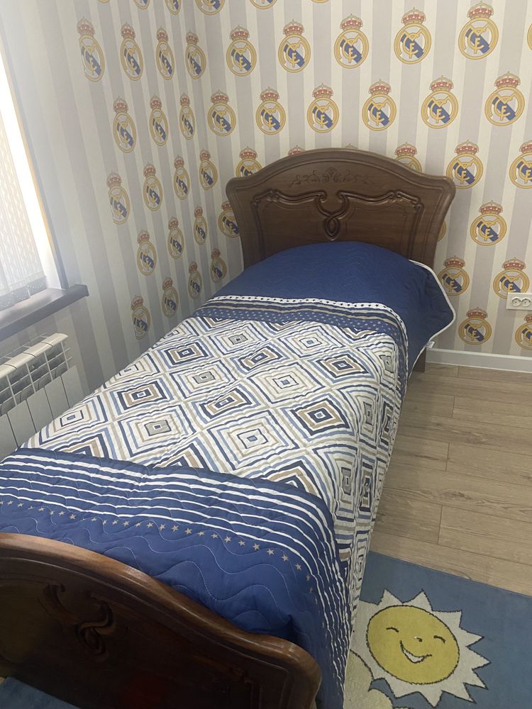 Продаю кровать