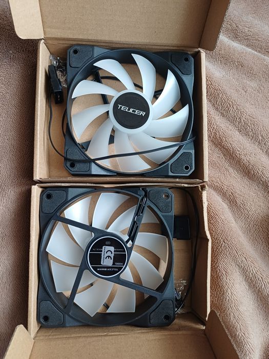 Продам 2 куллера на пк