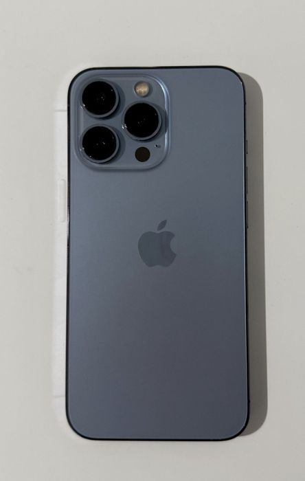 Iphone 13 pro blue