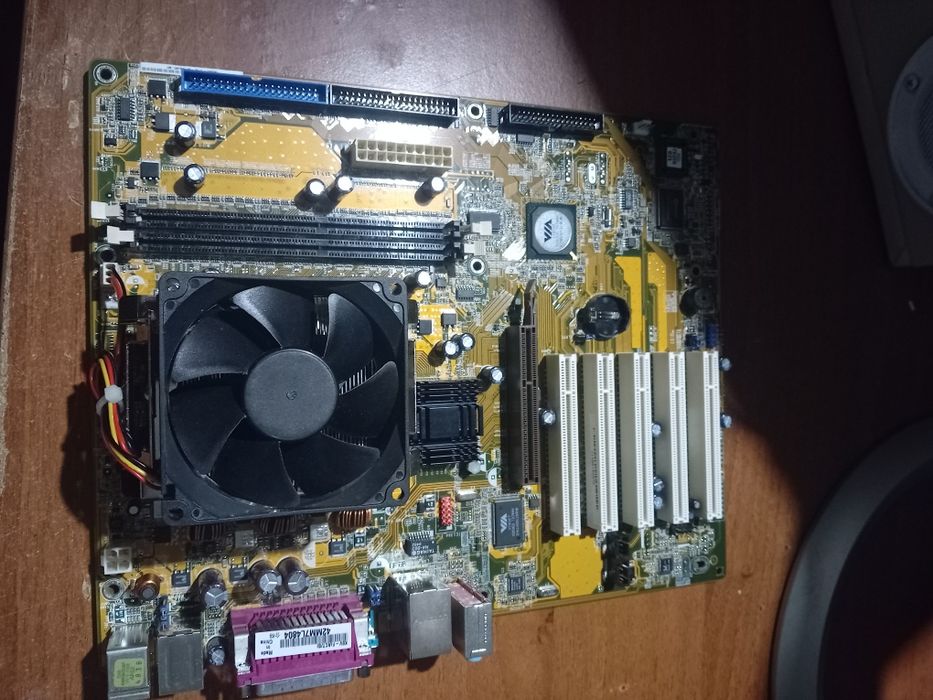 2 desktop board Asus și intel 2 procesor