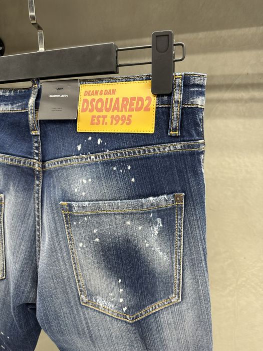 Blugi dsquared2 albastrii lichidare