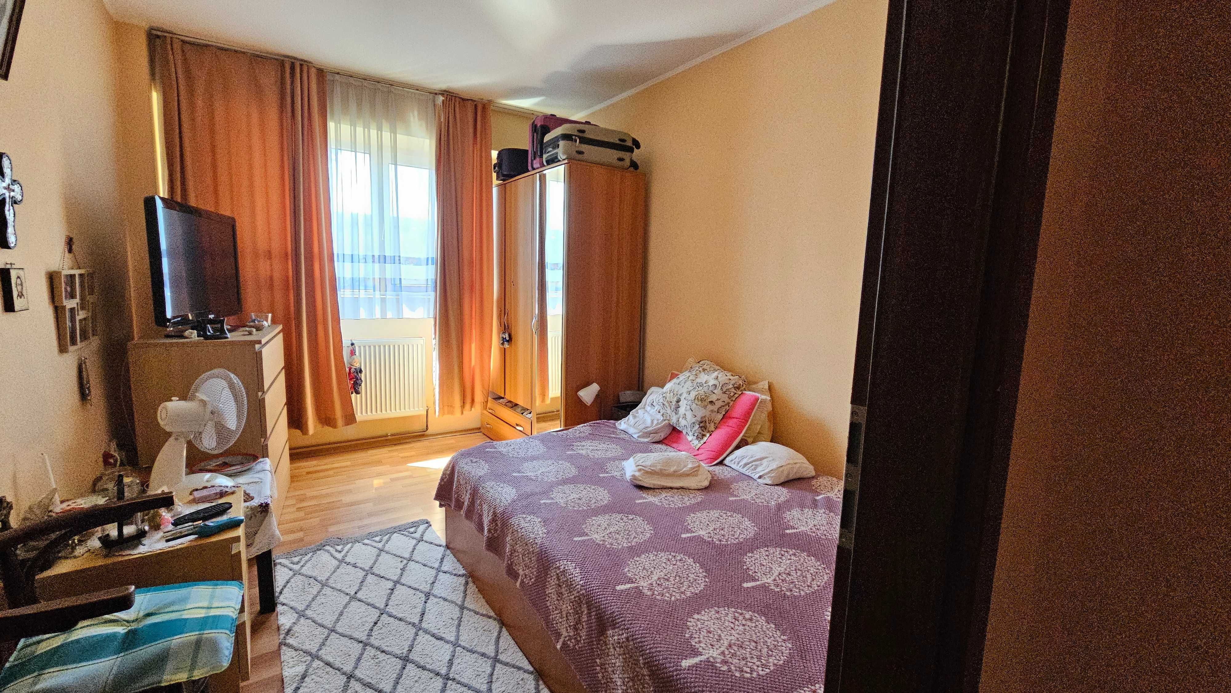 Apartament 4 camere de vanzare Bolintin Vale,jud.Giurgiu.