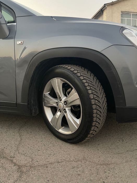 Chevralet Orlando LTZ full pozitsya sotiladi !