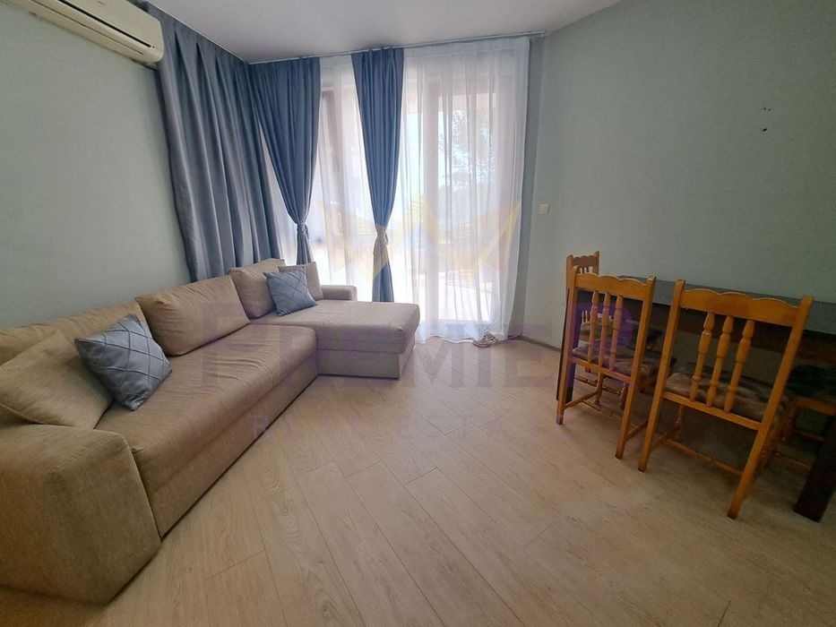 2-стаен в Варна-м-т Пчелина площ 50 цена 900