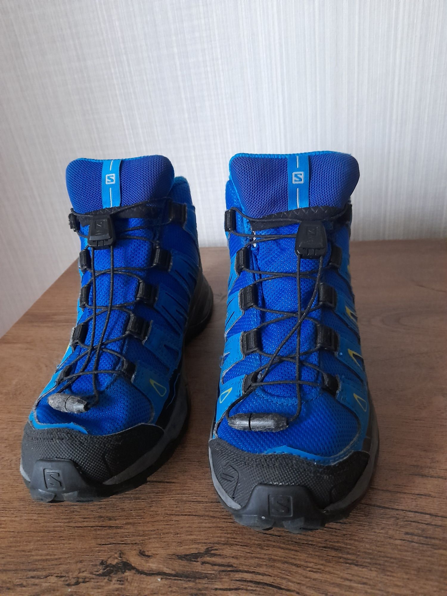 Salomon gore tex детски обувки 34 номер.