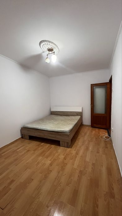 Vand apartament 2 camere