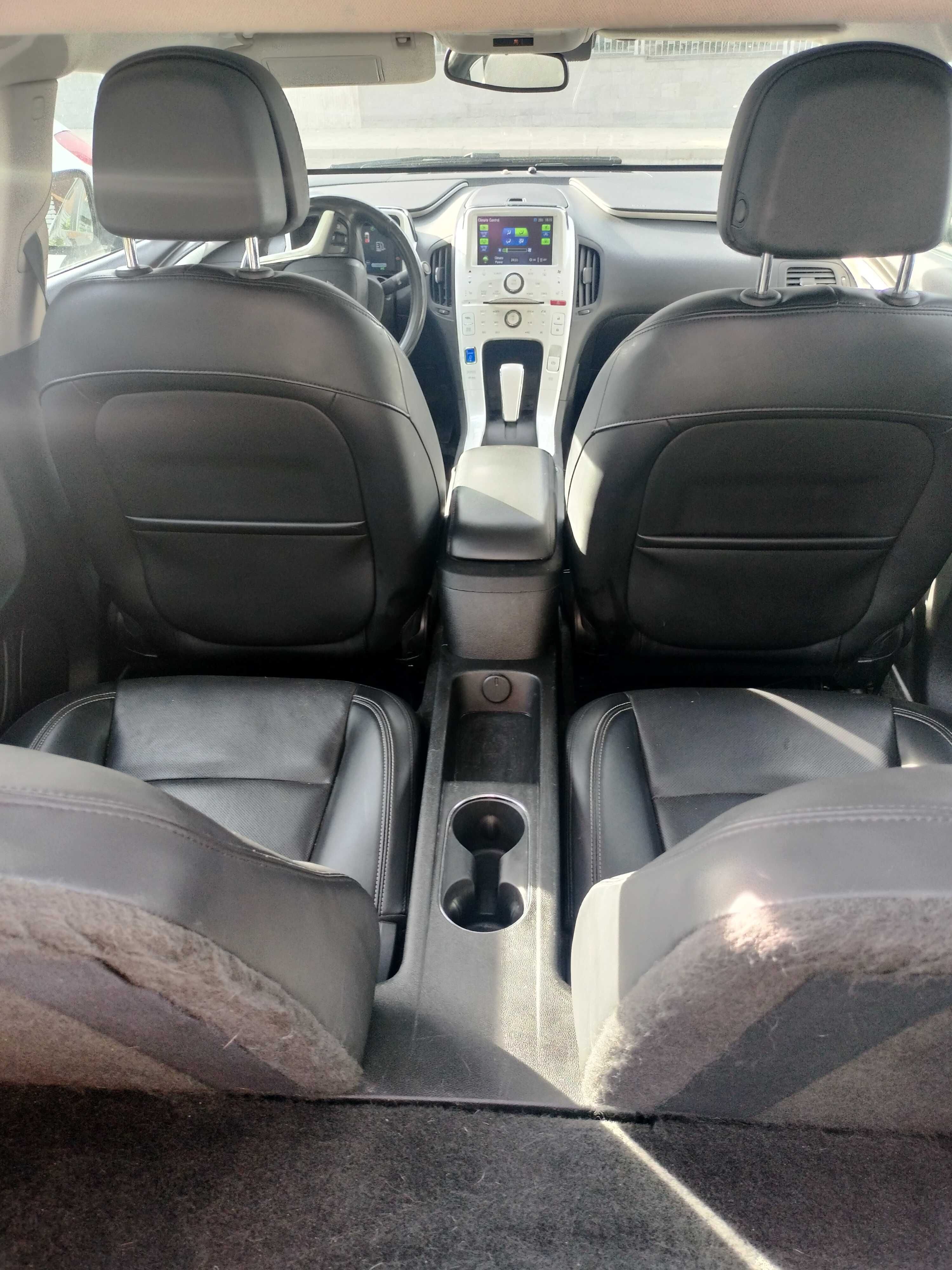 CHEVROLET VOLT електромобил