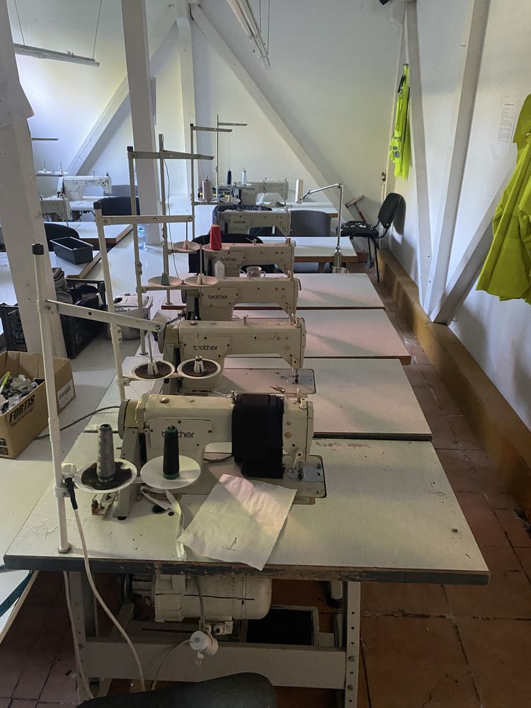 Masini de cusut industriale
