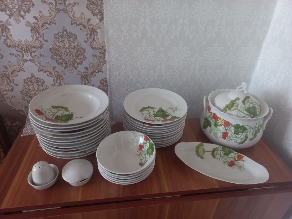 Продам сервиз, почти новый!