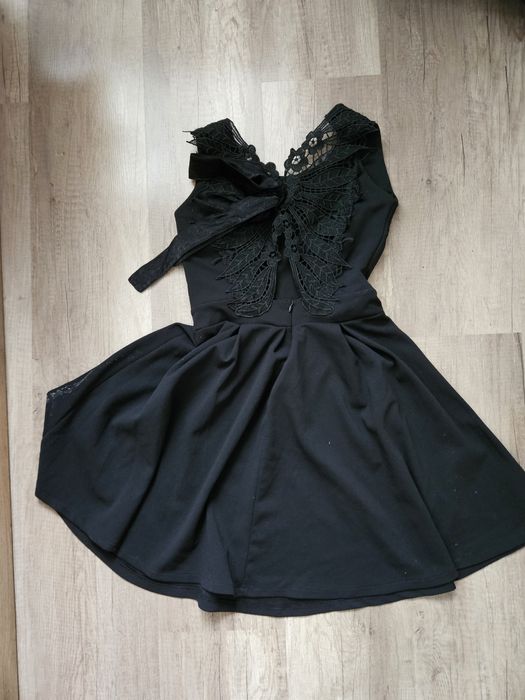 Черна парти рокля