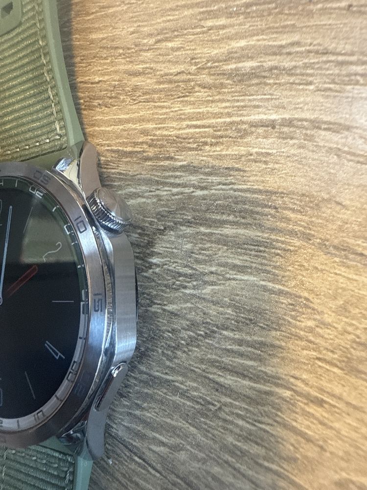 Huawei gt 4 green woven strap 46mm Gps,sp02 Перфектен