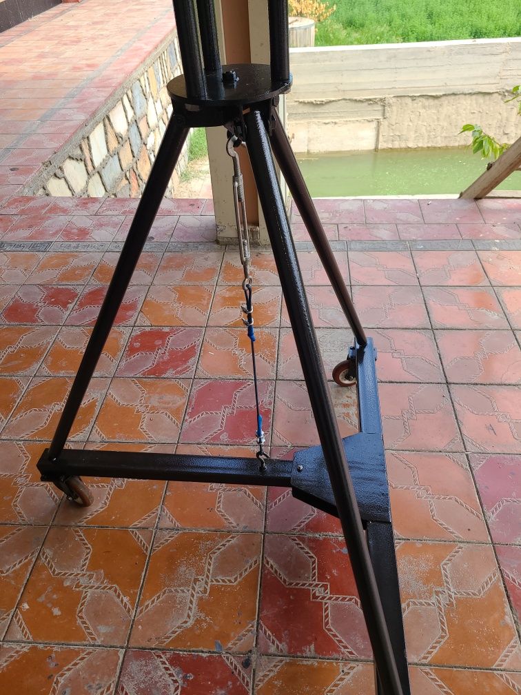 Videoga Oladigan Kran Sotiladi