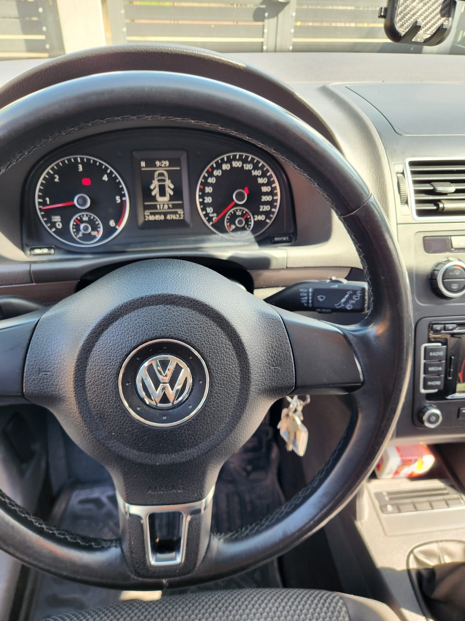 Vw touran an 2013