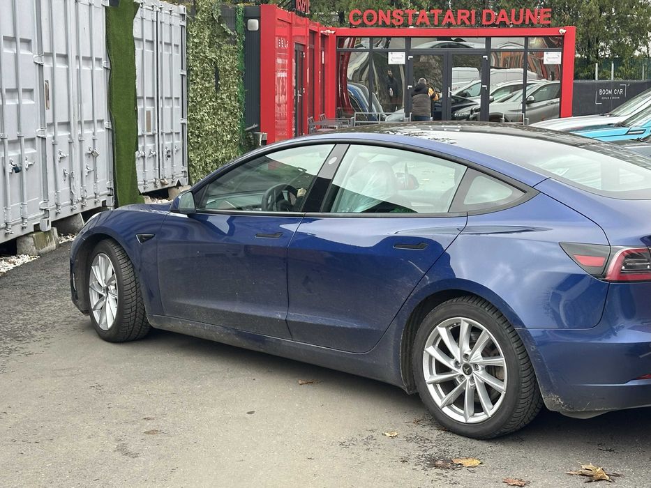 Jante Tesla Model 3 Sport 18 + Anvelope Iarna Vredestein Wintrac Pro
