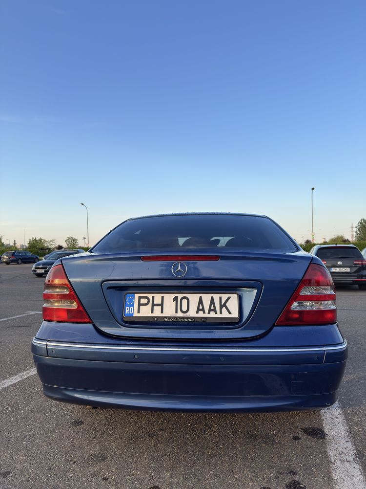 Vand masina mercedes benz C class avangard 2000