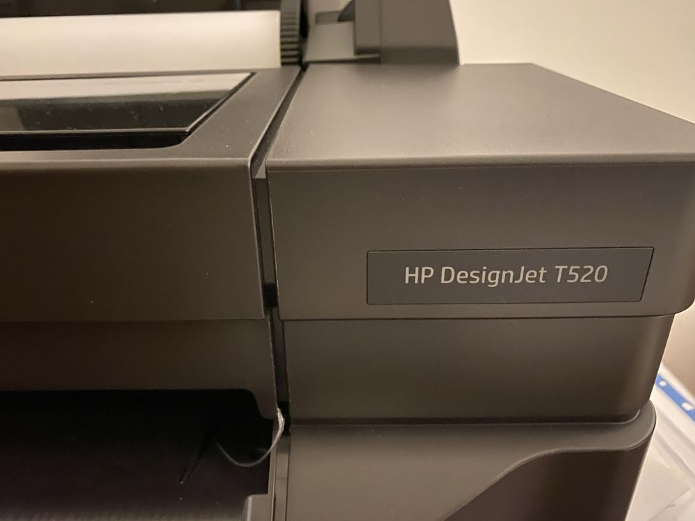 Plottere HP Designjet T120 si T520