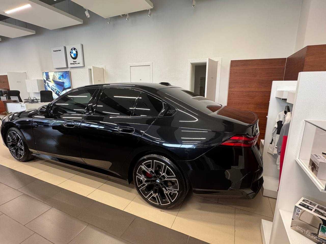 BMW 530i xDrive Sedan (G60)  c гарантии