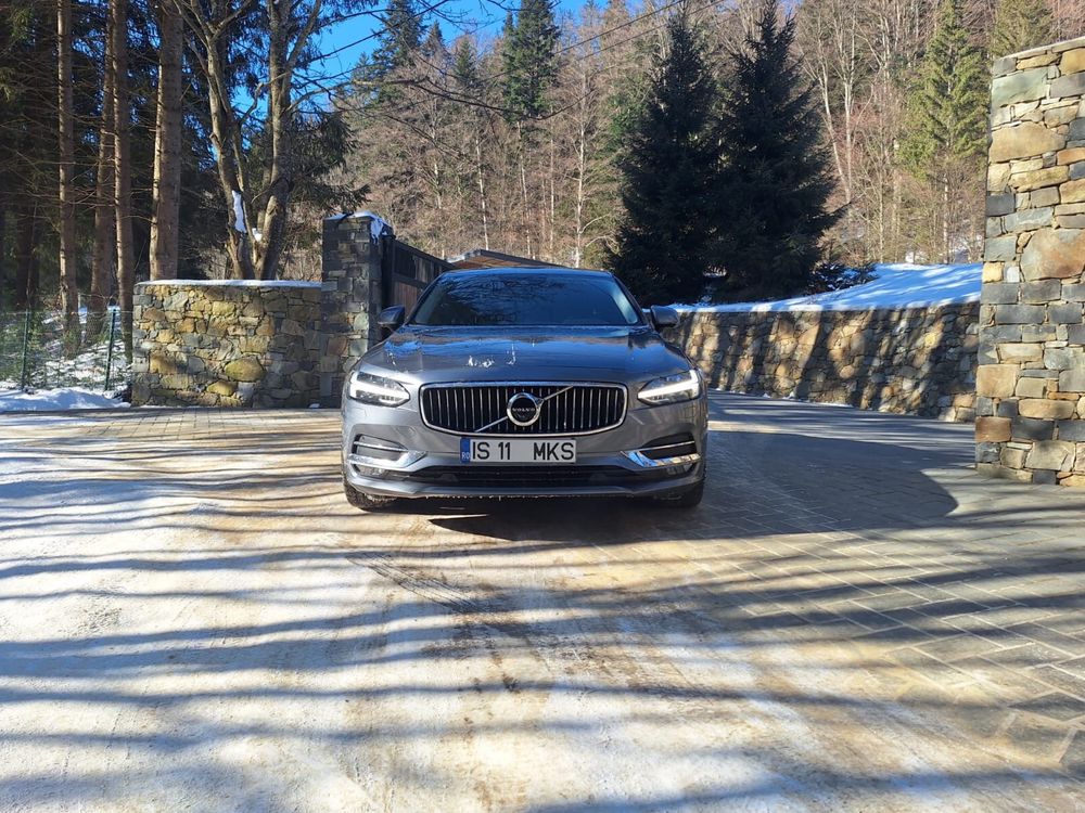 Volvo S90 D5 4x4 TVA deductibil