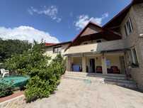 Casa cu pisicina inchiriat UNTOLD