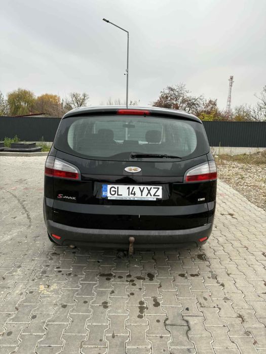 Ford s max 2008.