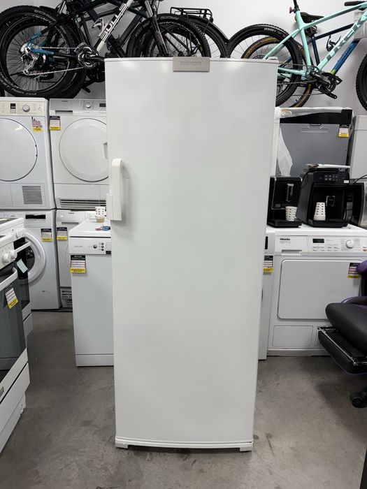 Фризер Siemens GS26V430 в отлично състояние.