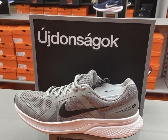 Кроссовки новые NIKE, с Европы