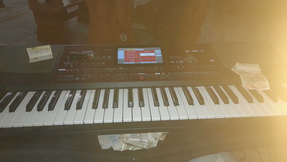 Korg Pa700 /Корг па 700