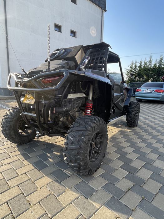 polaris rzr xp 1000