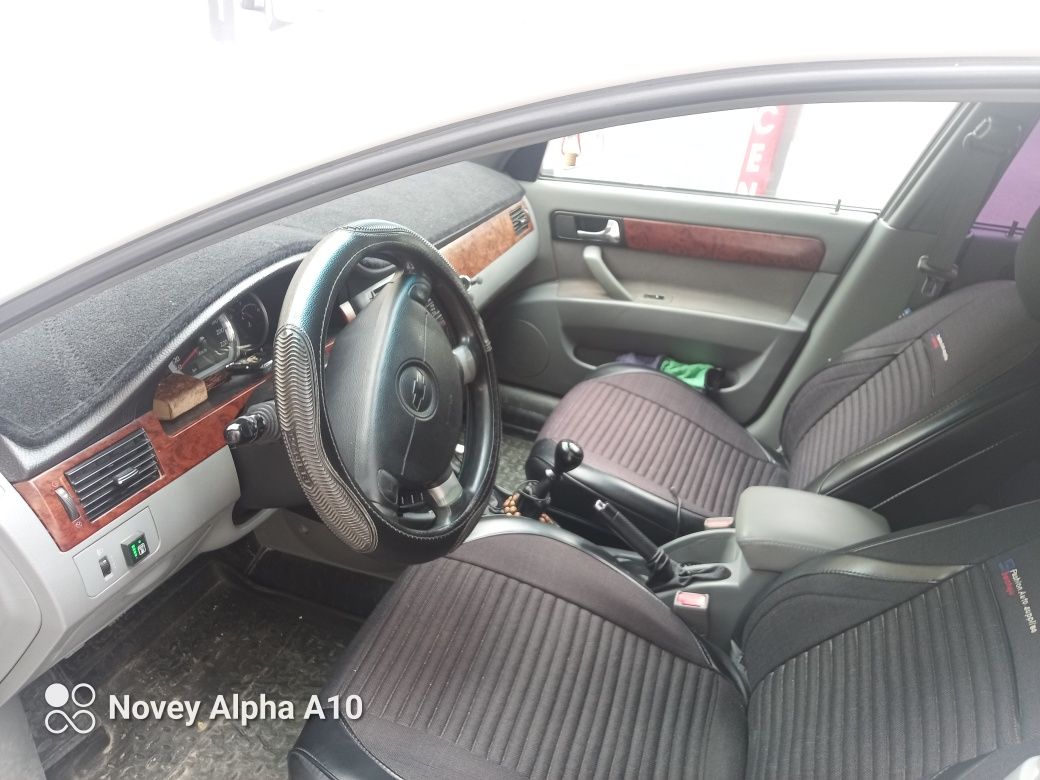 Lacetti 2015 yaxshi holatda