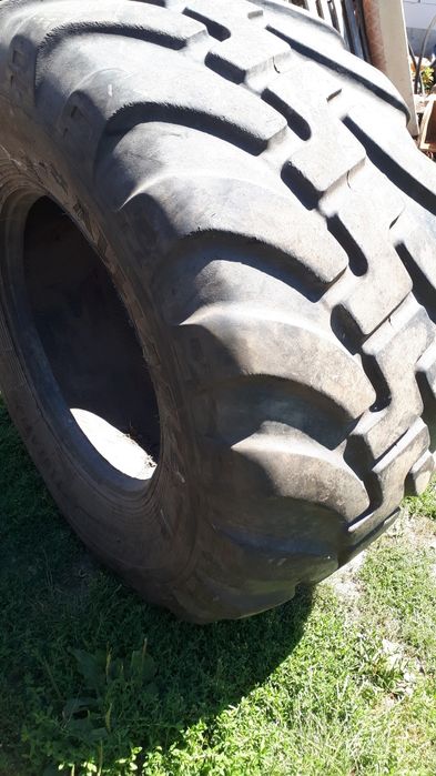 Anvelope  650/55R26,5 cisternă