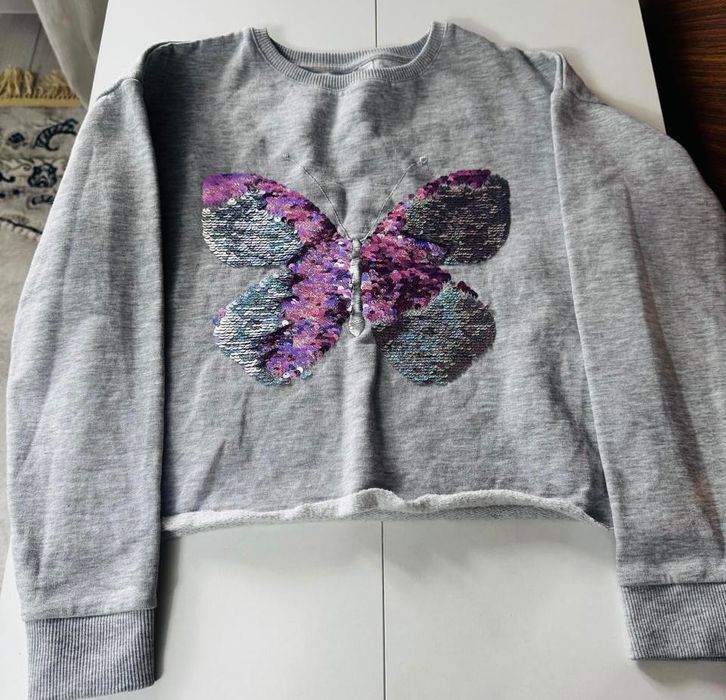 Толстовка девочки новая