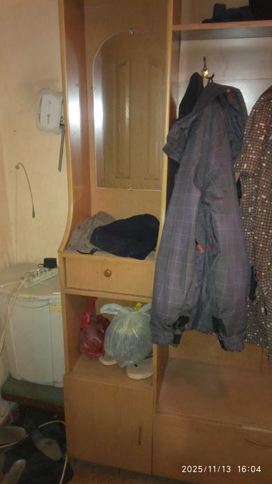 Продам прихожую !!!