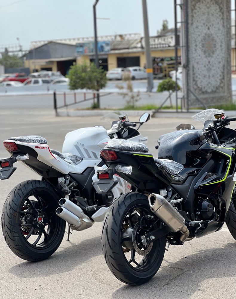 Sport bike 400kub