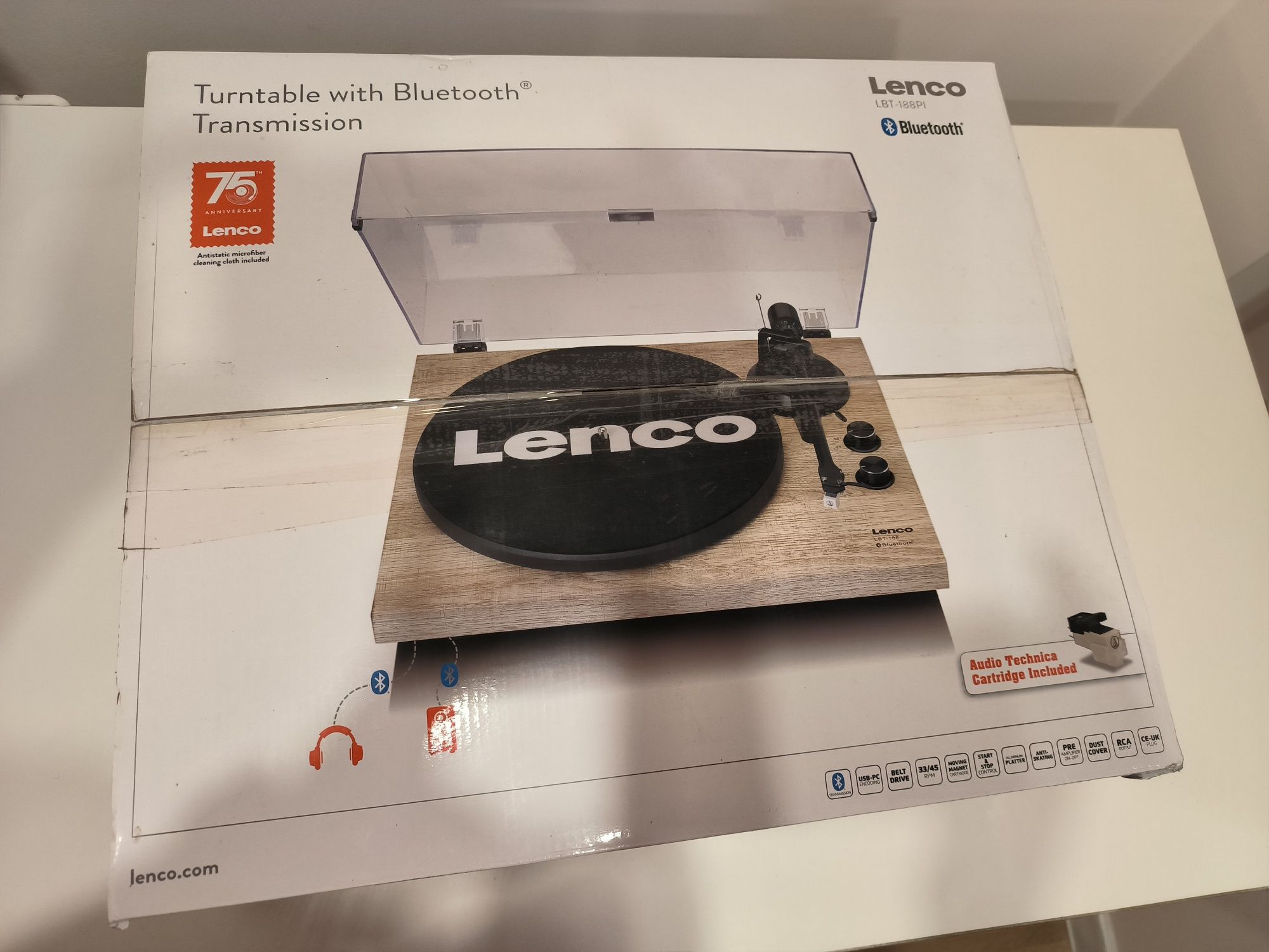 Грамофон Lenco - LBT-188PI