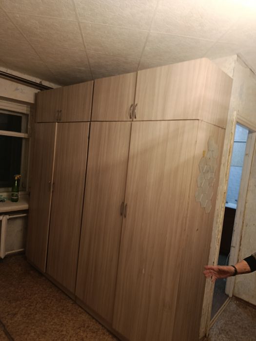 Продам шкаф в хорошем состоянии