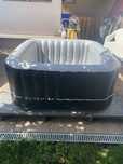 De vanzare jacuzzi gonflabil