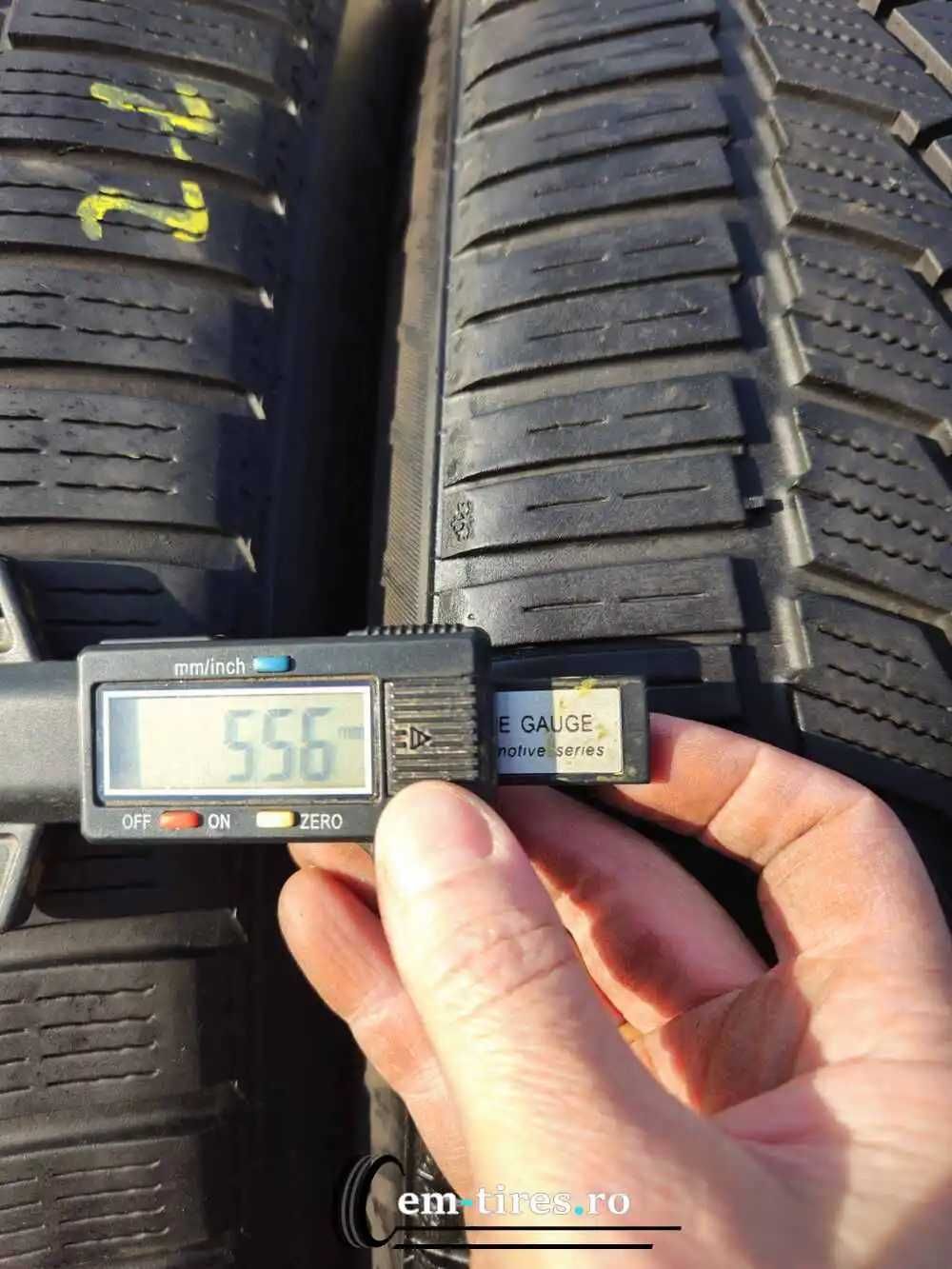 SET 2 Anvelope Iarna 235/40 R19 CONTINENTAL WinterContact TS860 S 96V