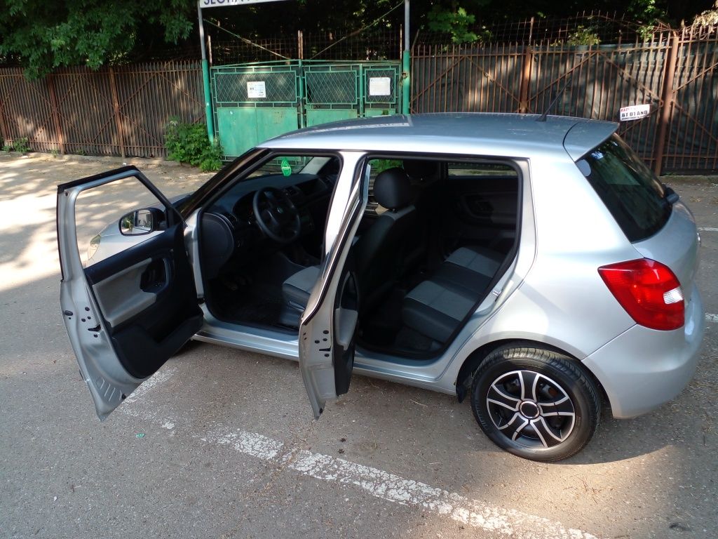 Skoda Fabia 1.2  benzina **euro5   an 2013** km 185500