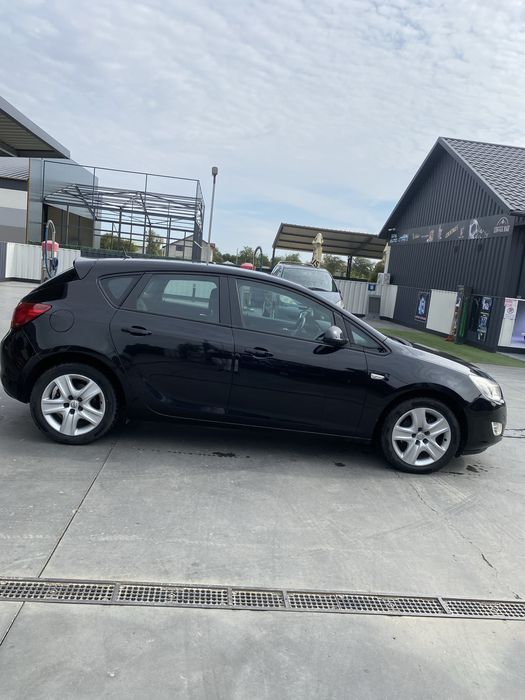 Opel astra j ,1.7 cdti