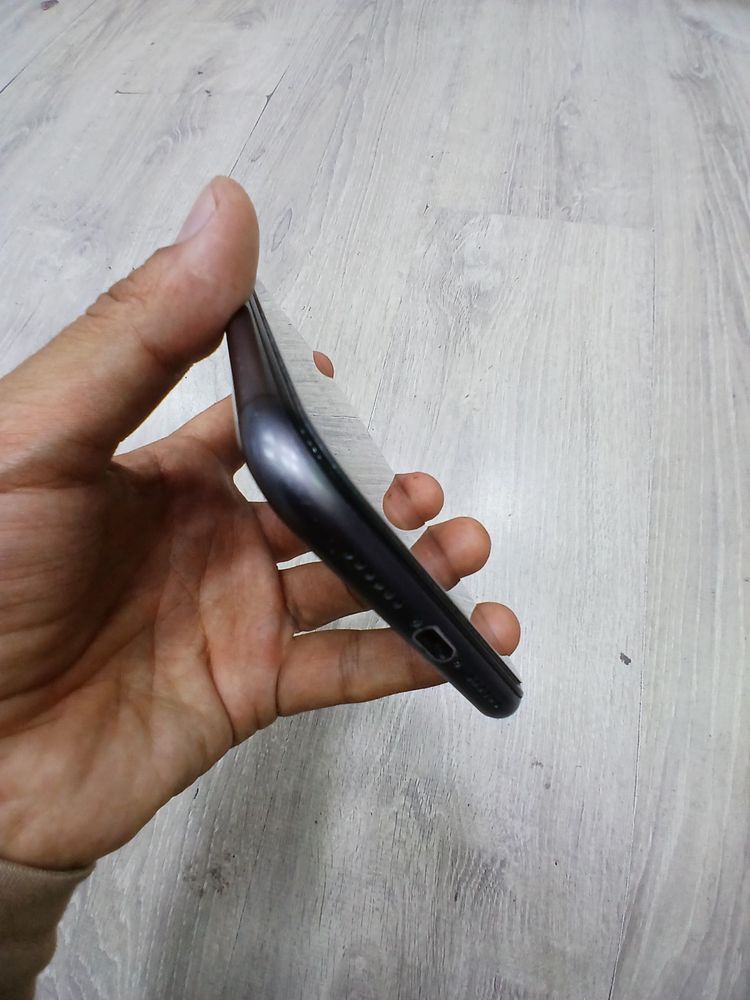iPhone 11 256GB LLA