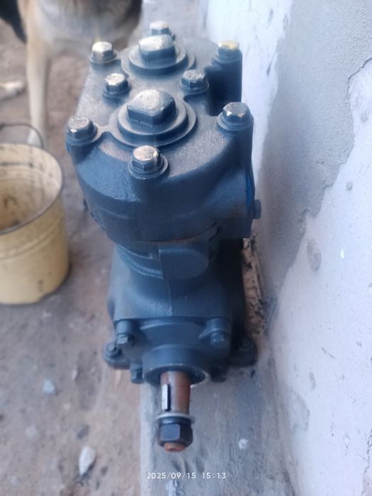 Компрессор  на ЗиЛ .ГАЗ