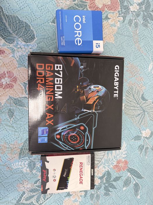 Продам комплект материнска плата процессор и ОЗУ 32 гб