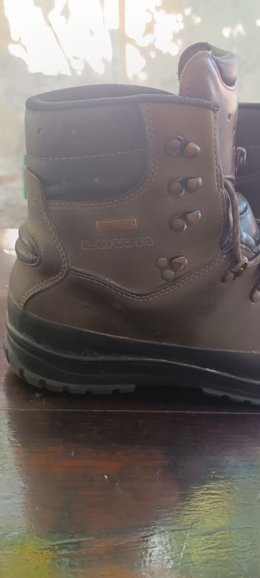 Мъжки обувки LOWA GORE-TEX 45-НОМЕР
