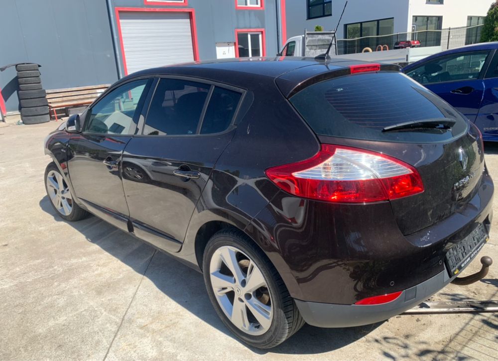 Dezmembrez piese megane 3-motor 1.2tce-H5F cu proba