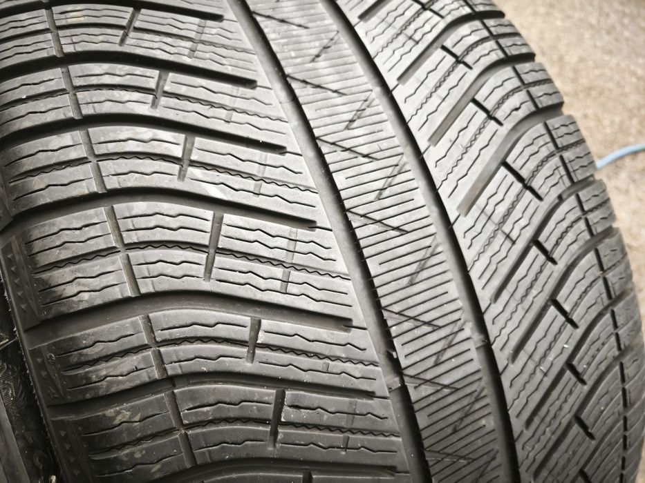 305/35/21" 2бр Michelin pilot alpin 5 suv dot3519,6mm