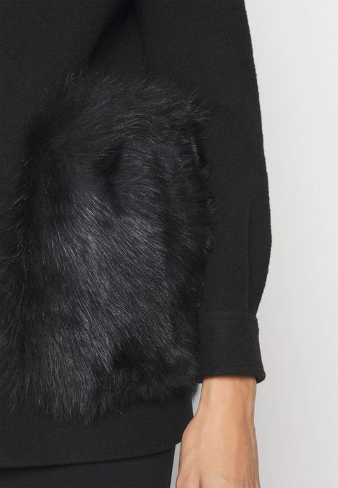 Studio ID вълнено палто с естествен косъм