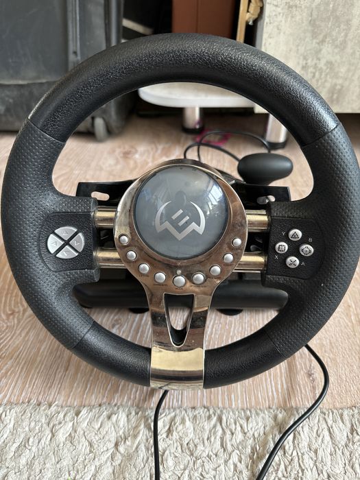 Продаём Руль SVEN GC-W800